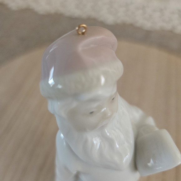 Vintage Lladro Santa - Picture 5 of 9